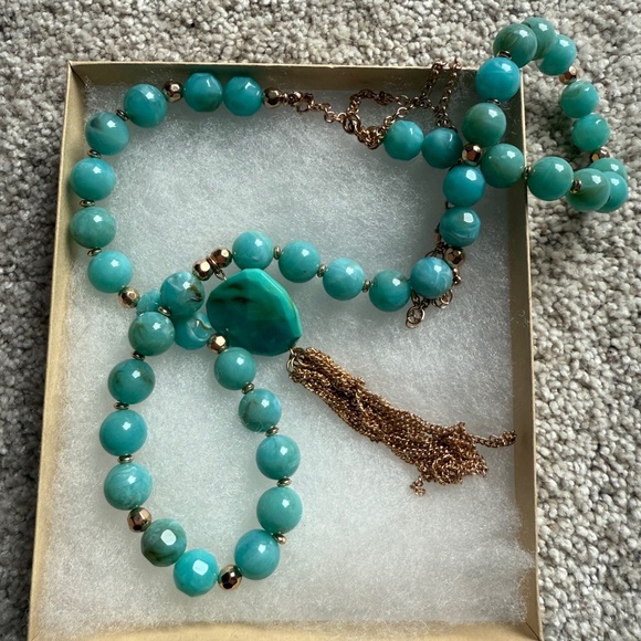 Long Statement Necklace - Picture 3 of 4